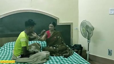 Indian Bengali stepmom hot rough sex with teen son! with conspicuous audio